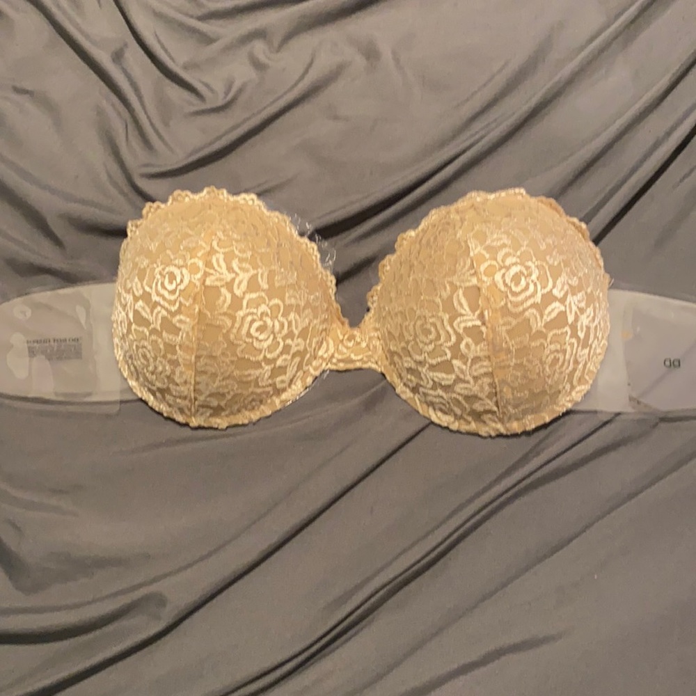 sticky bra